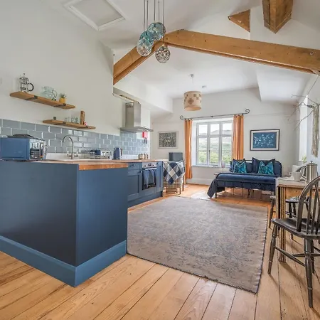 Ferienhaus The Coachmans Quarters At Brantwood, With Stunning Views And Access *
