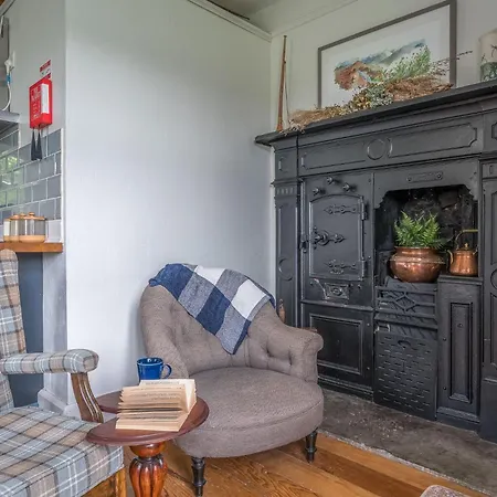 The Coachmans Quarters At Brantwood, With Stunning Views And Access Coniston